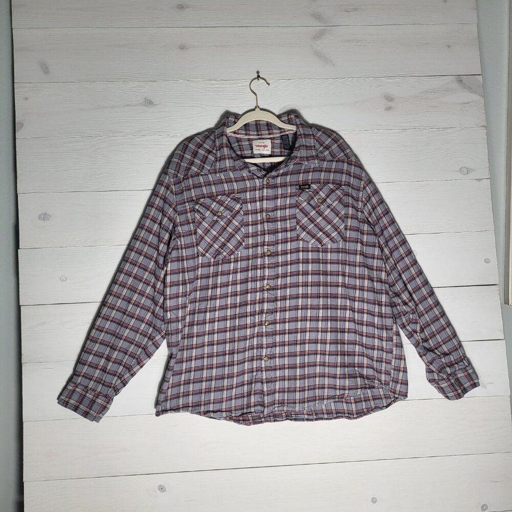 Vintage Wrangler Men's Shirt Western Plaid Long Sleeve Pearl Button Up.